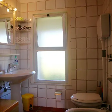 Apartament Rentopolis Torre Santa Lucia *